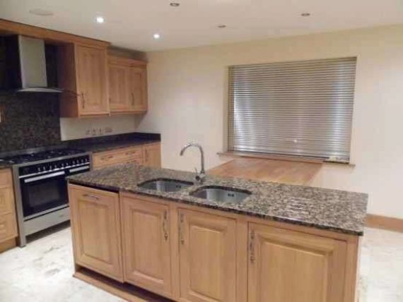 5 Bedroom Detached
